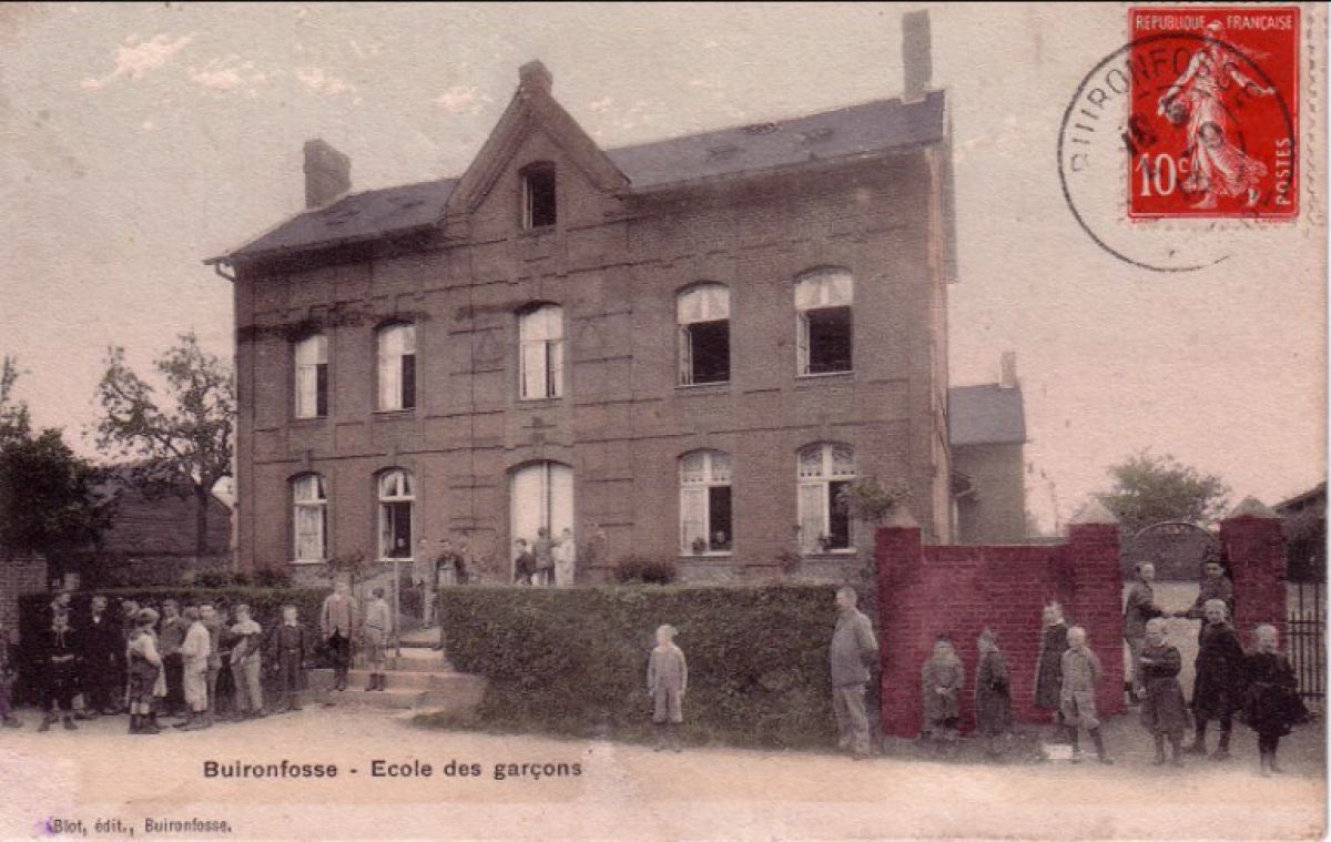 02135 - Buironfosse - Ecole des garcons.jpg
