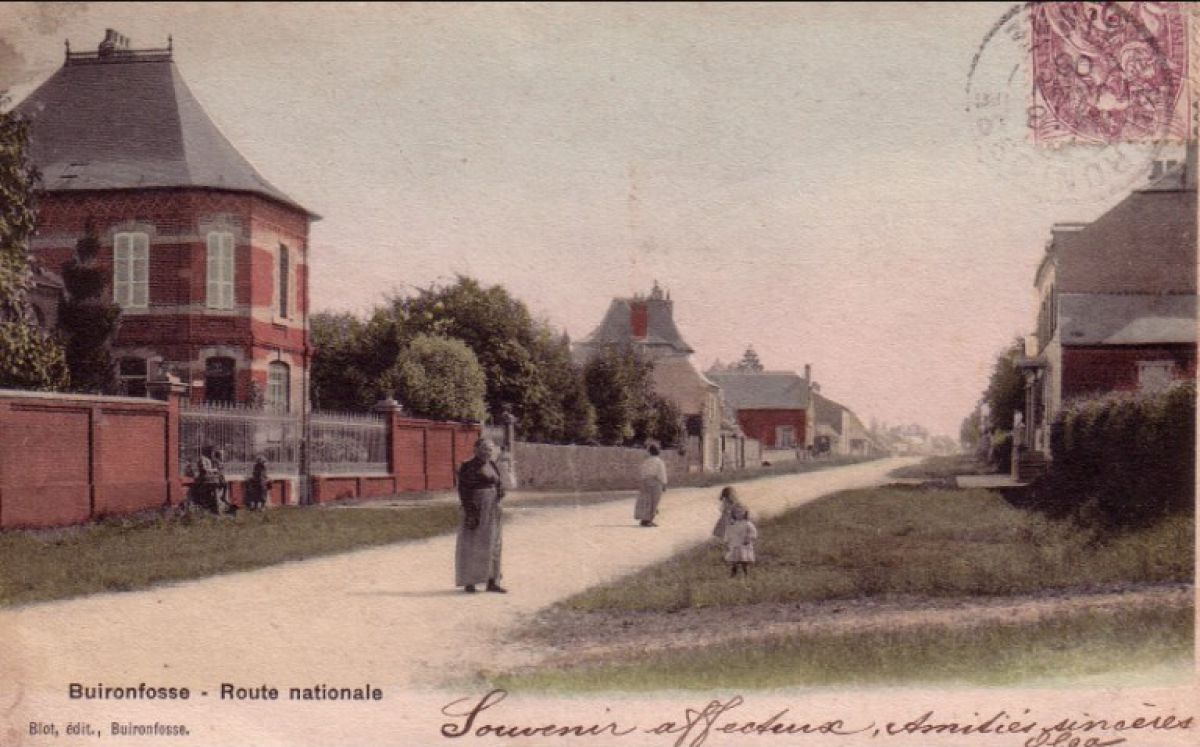02135 - Buironfosse - Route Nationale 2.jpg